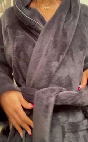 So u appreciate my natural boobs 🥰 : video clip