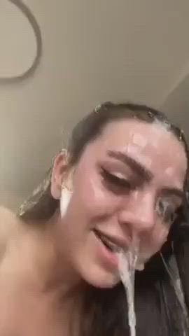 Anybody know who she is or the scene please : video clip
