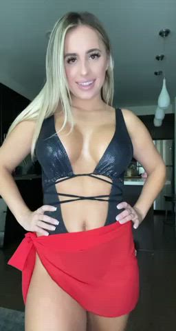 Undress me before summer ends! 😈 : video clip