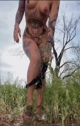 Let’s meet at the park ;) [GIF] : video clip