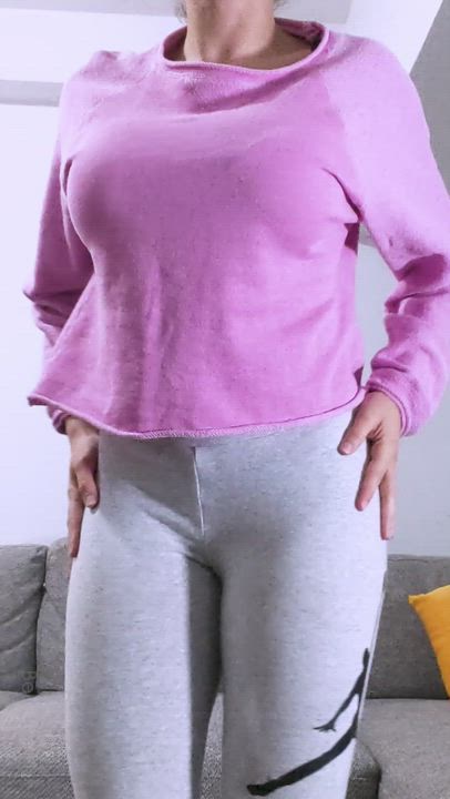 Would you want to grab my boobs? : video clip