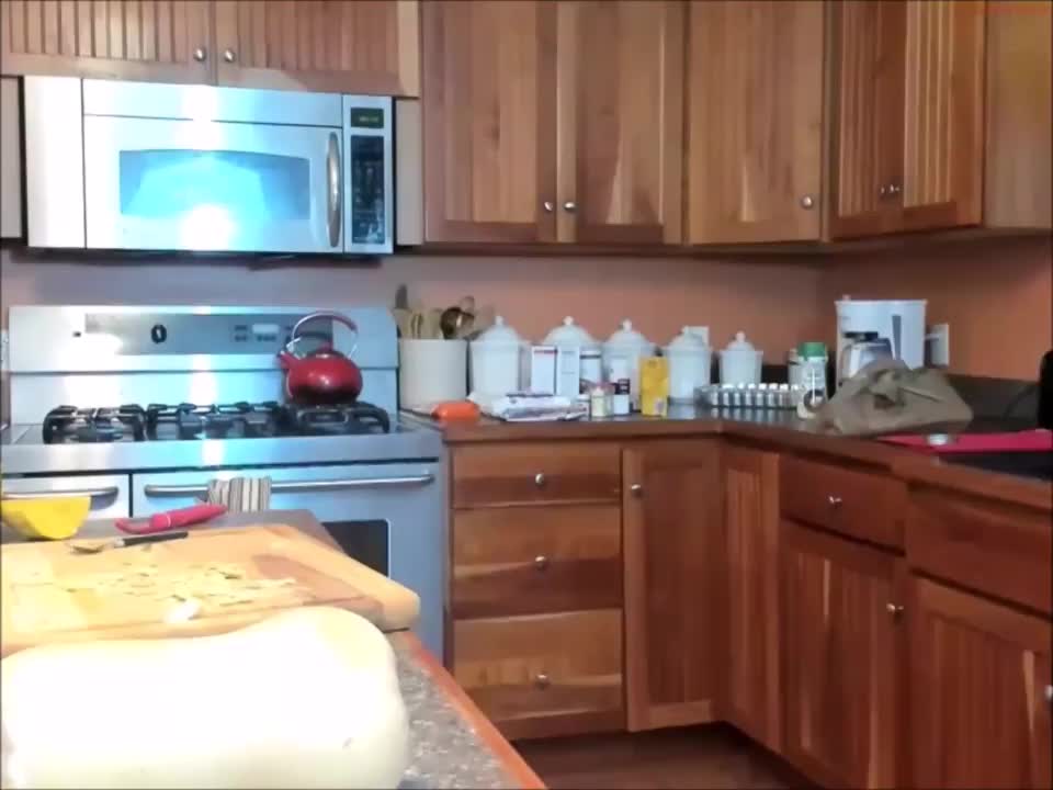 This ass made me prematurely bust 😫 : video clip