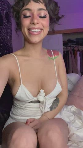 Netflix and chill with me? : video clip