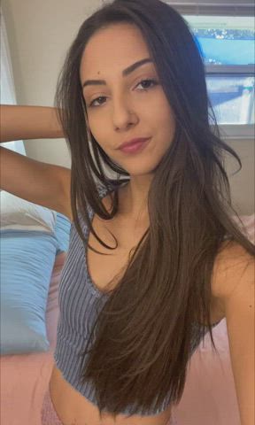 Adorable Lounging Girl : video clip