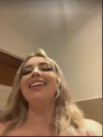 Who is this latina with a huge ass? : video clip