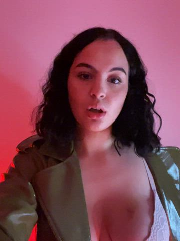 i can make my big arab teen tits jump but i search for someone to do this to my whole body <3 : video clip