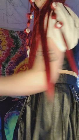 I'm not wearing underwear : video clip