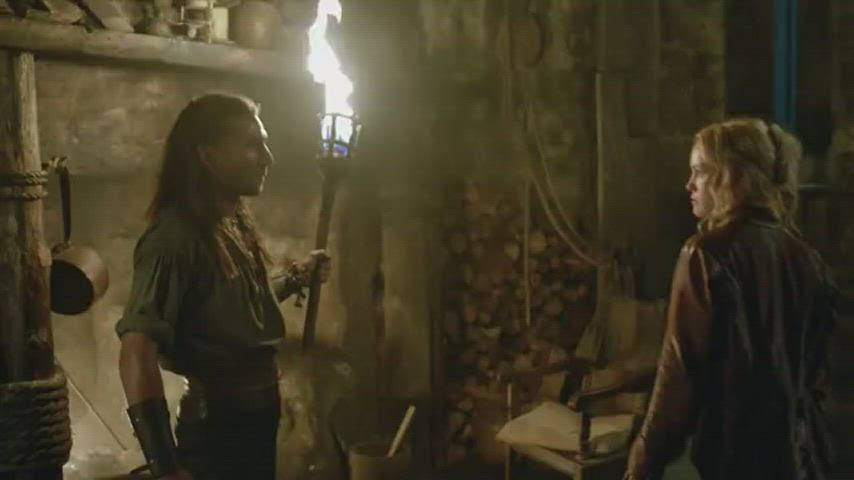 Hannah New in 'Black Sails' : video clip
