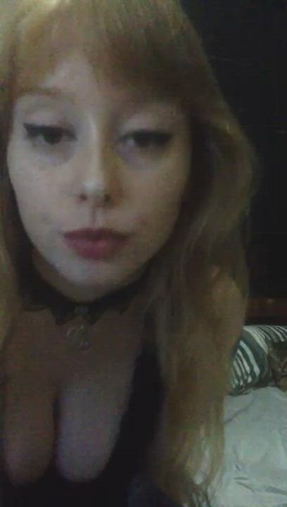 do u like what u see? F : video clip