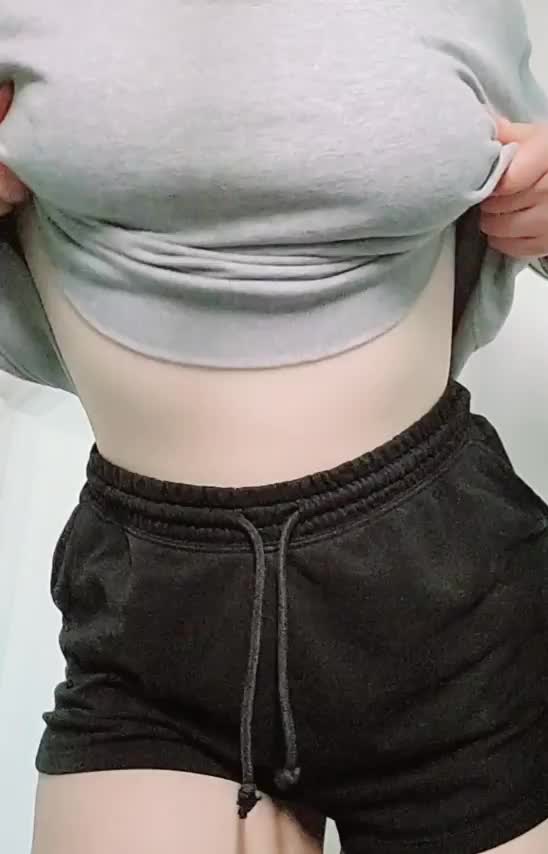 I really want to make your cock hard : video clip
