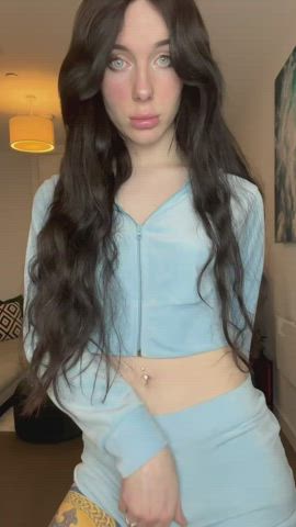 Do you like your baby in blue? : video clip