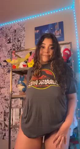 Mine want your cum all over them : video clip