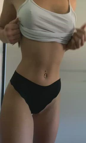 im sooo horny rn😩​hmu i wanna talk to you😌​😈 : video clip