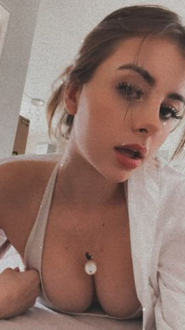 do u think 18 y/o titties are still soft enough : video clip