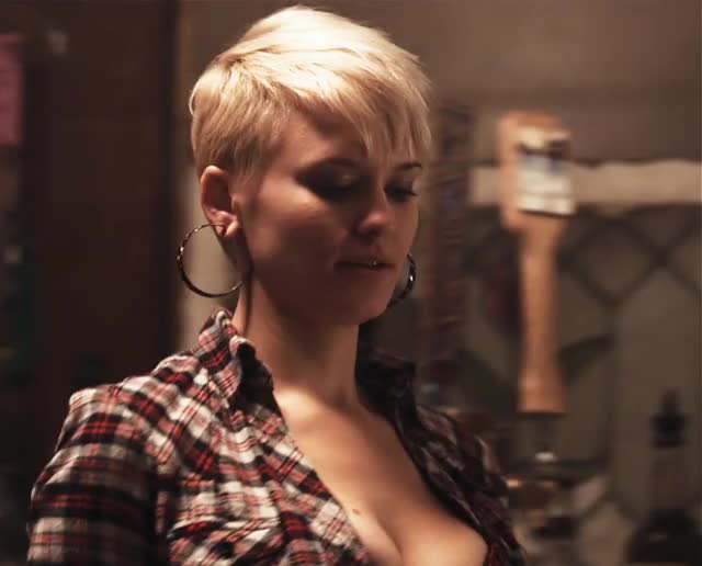 Melissa Jones 😳 : video clip