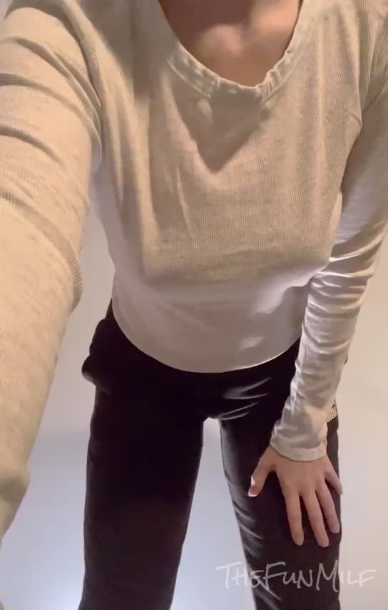 Is there anything better than a set of tits bouncing in your face! : video clip
