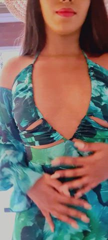 No panties or bra easy access baby : video clip