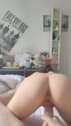 Learnt a new skill 😈 (click for sound) : video clip