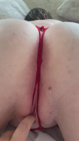 Tease my little pink pussy : video clip