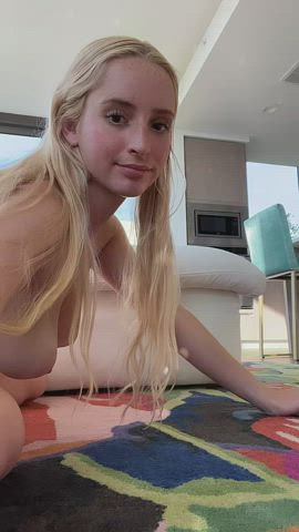 I’m due for some spanking : video clip