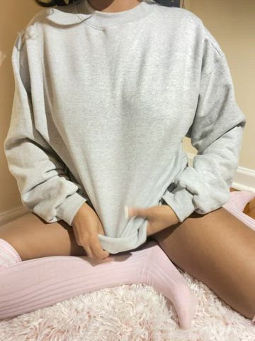 id love if my body could make someone hard today! : video clip