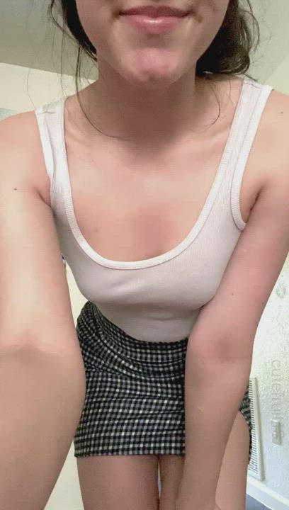 i'm a bit awkward, but i still want to show you my tits and ass : video clip