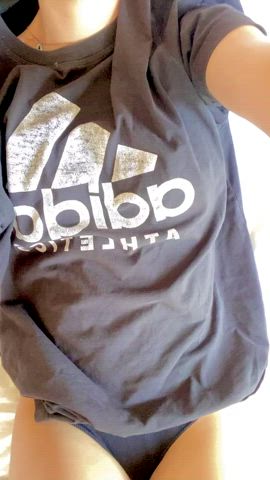 Hope you don't mind me sleeping in your shirt : video clip