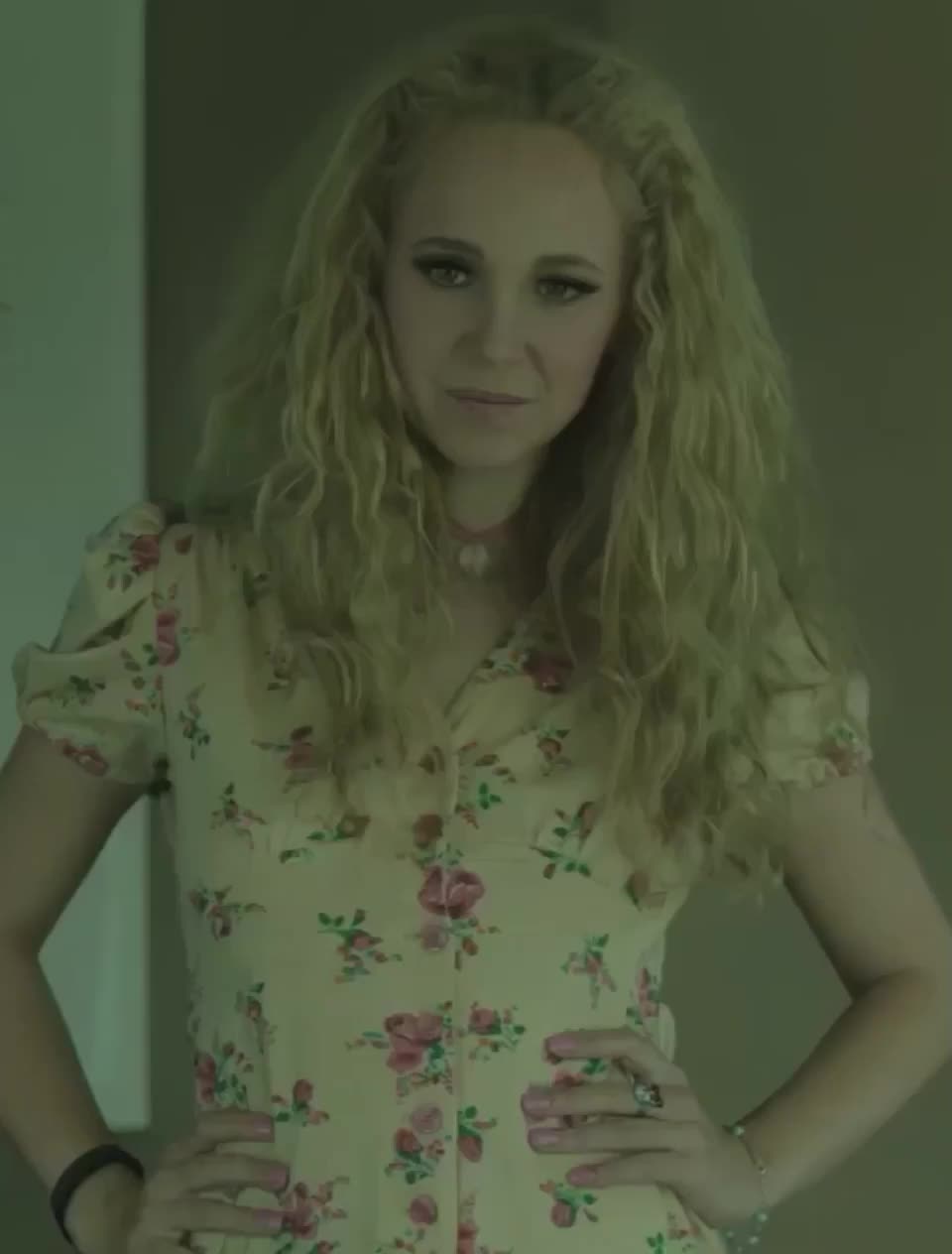 Juno Temple hot cowgirl scene in Afternoon Delight (2013) - extended cut/UNAVAILABLE in Blu-Ray, slowed at 60fps : video clip