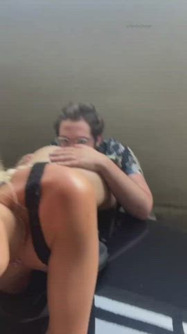 there’s never a bad time to eat ass [GIF] : video clip