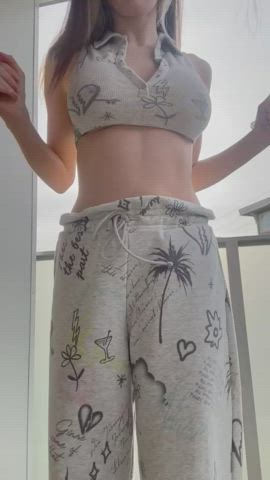 Risky creampies and risky flashing is all this girl needs. : video clip