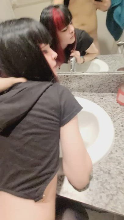 19 y/o goth girl 🖤🦇 I love getting fucked in different spots 🤪💦 : video clip