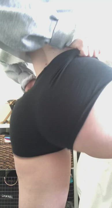 Do you think I’d be a sexy single mother? : video clip