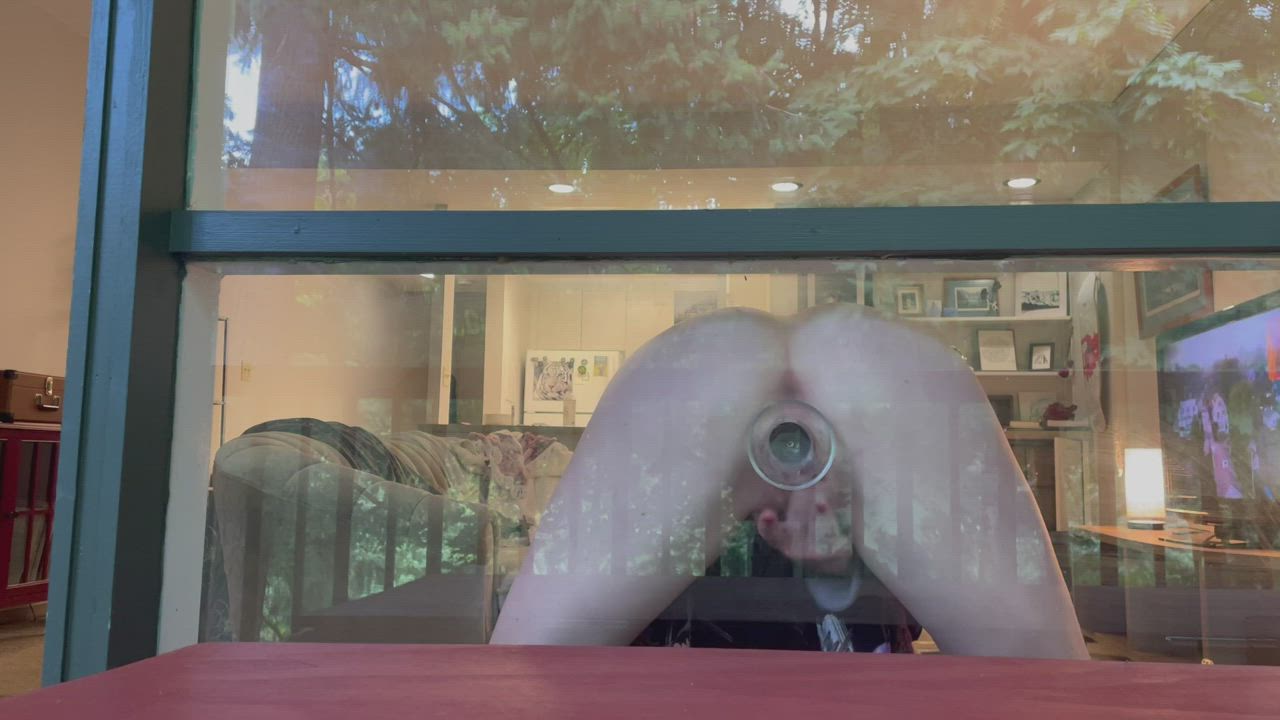If the neighbors didn’t see, they definitely heard. : video clip