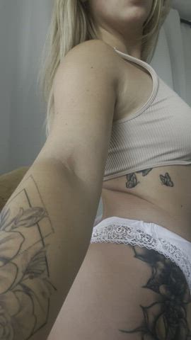 I prefer if you handle me wild and hard.. : video clip