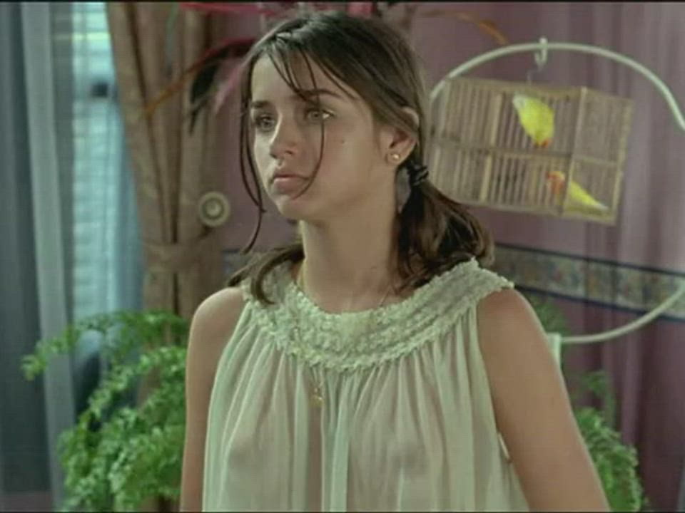 Ana de Armas all nude scenes so 2006 until now : video clip