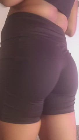 Heading to the gym 😉 : video clip