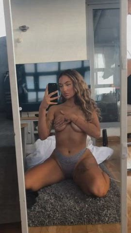 What did you look at first my boobs or my eyes? : video clip