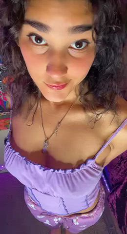 I know my 18yo tits are turning you on, aren’t they? : video clip