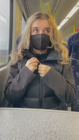 Who the hell is this?! Thanks in advance : video clip