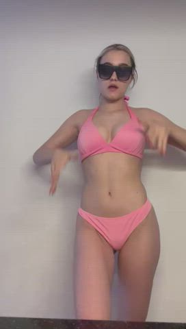Would u love to see the naughty me : video clip