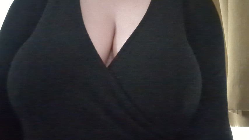 never been titty fucked : video clip