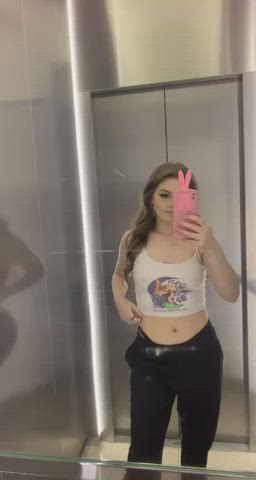 Todays outfit for class, i was feeling kinda lazy but fuck it, the guys still seemed to like it.. <3 [gif] : video clip