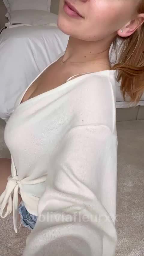 Can I circle my hips on your lap? : video clip