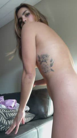 Would you like to stick your cock deep inside me? : video clip