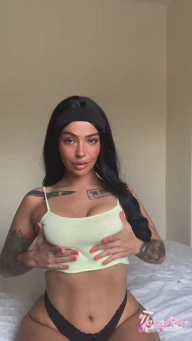 Be honest... am I your type?? 😏💗 : video clip