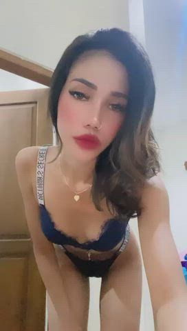 Hip don't lie but my ex did. I bet you miss me now : video clip