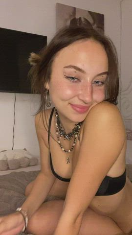 How fuckable am I? : video clip