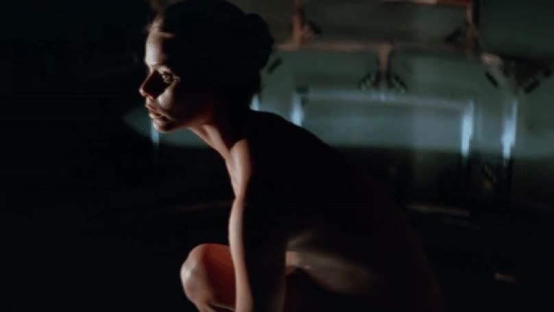 Susan Dey -- Looker (1981) (GIF) : video clip