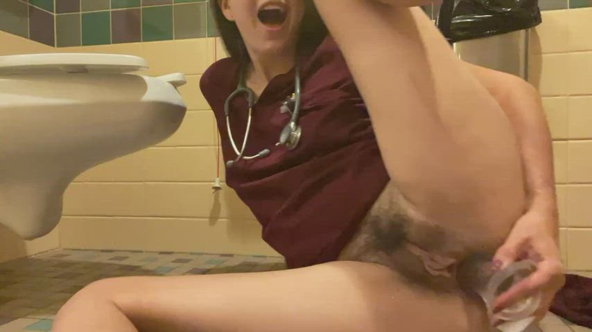 Anal is what I do on break : video clip