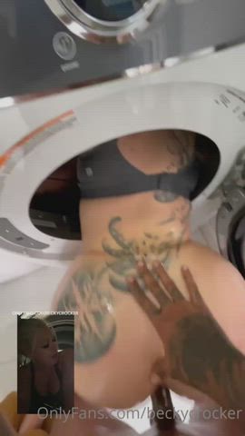 Stuck in the Washer : video clip